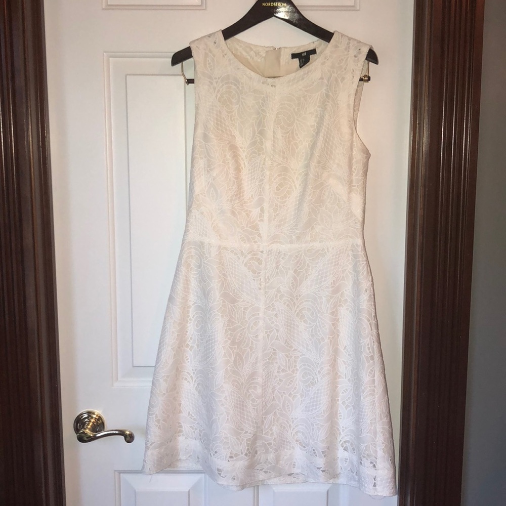 White patterned H&M dress